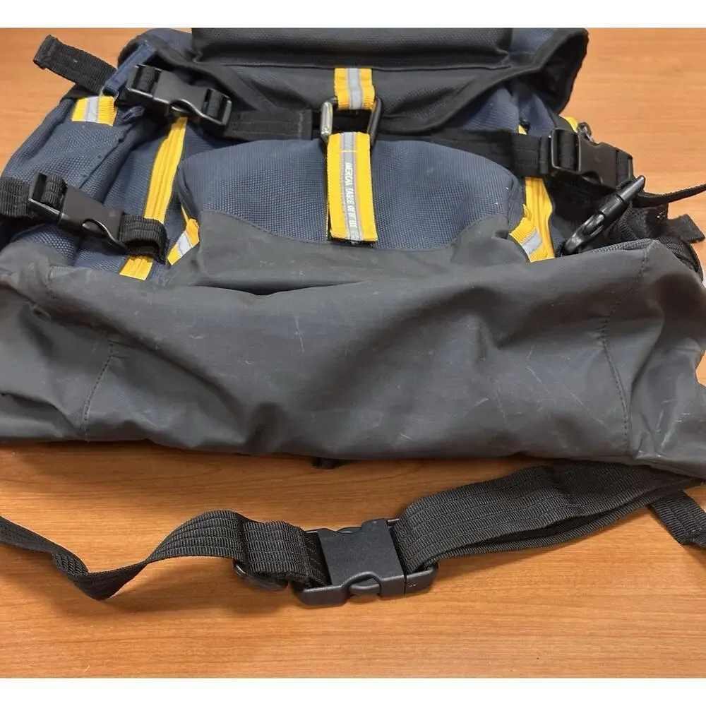 Vintage AE Performance Backpack 90s Y2K Outdoor Hiking Heavy Duty Gorpcore